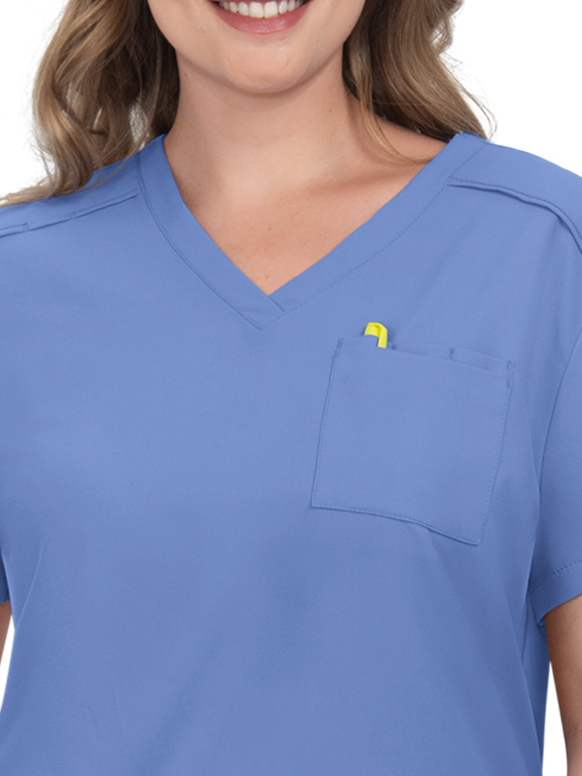 Women's 2-Pocket V-Neck Tuck-In Aura Top - C100 - True Ceil