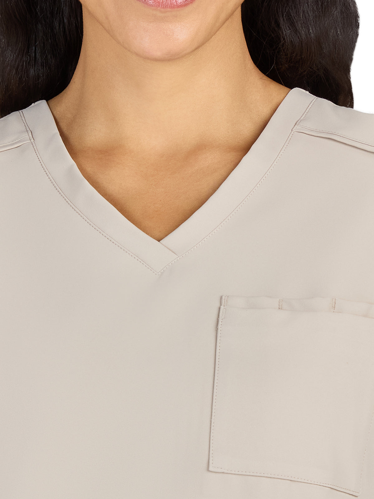 Women's 2-Pocket V-Neck Tuck-In Aura Top - C100 - Khaki