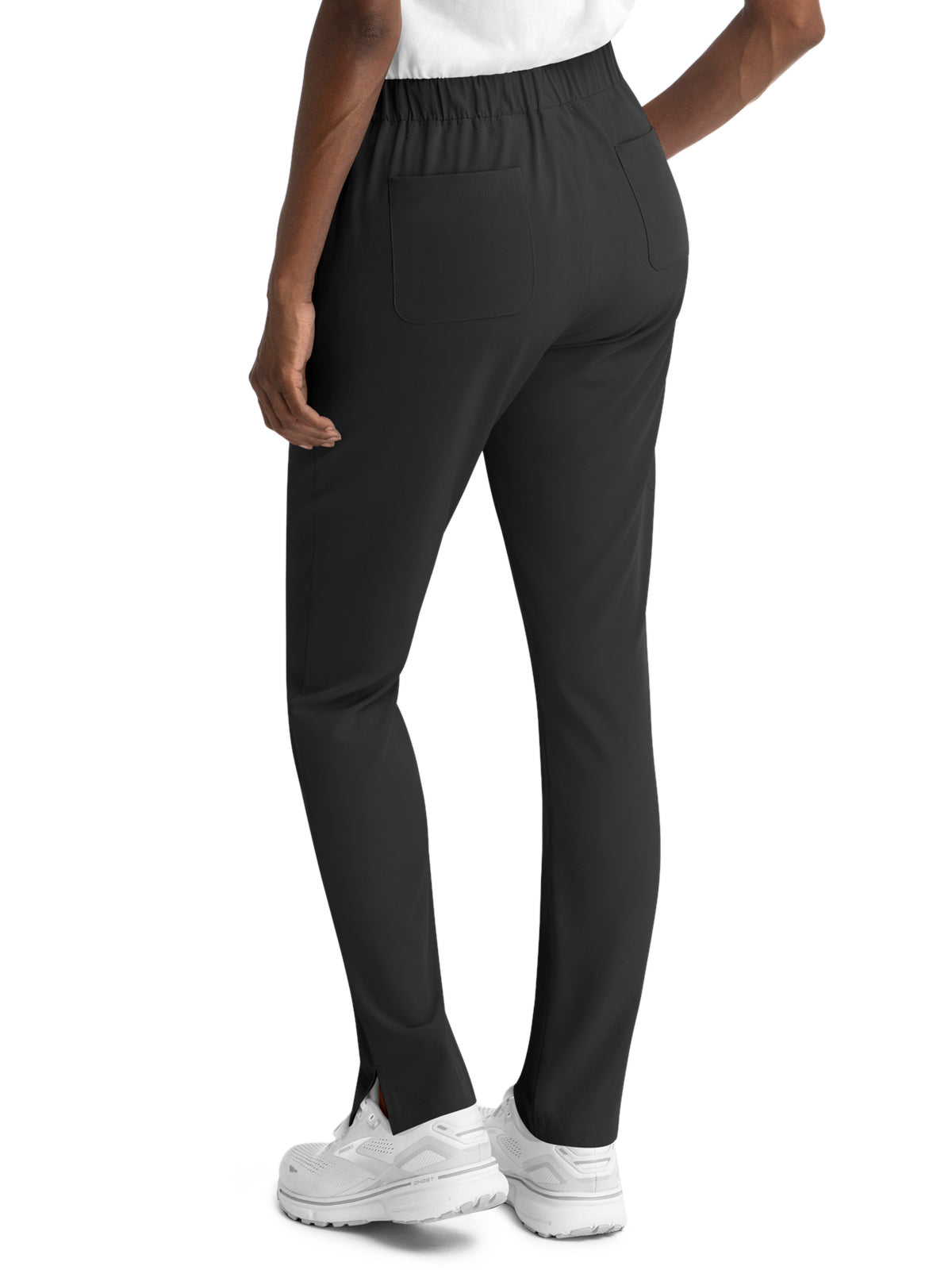 Women's Five-Pocket Skinny Leg Pull On Pant - 8530 - Black
