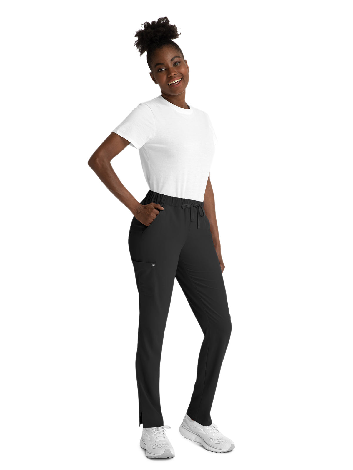 Women's Five-Pocket Skinny Leg Pull On Pant - 8530 - Black