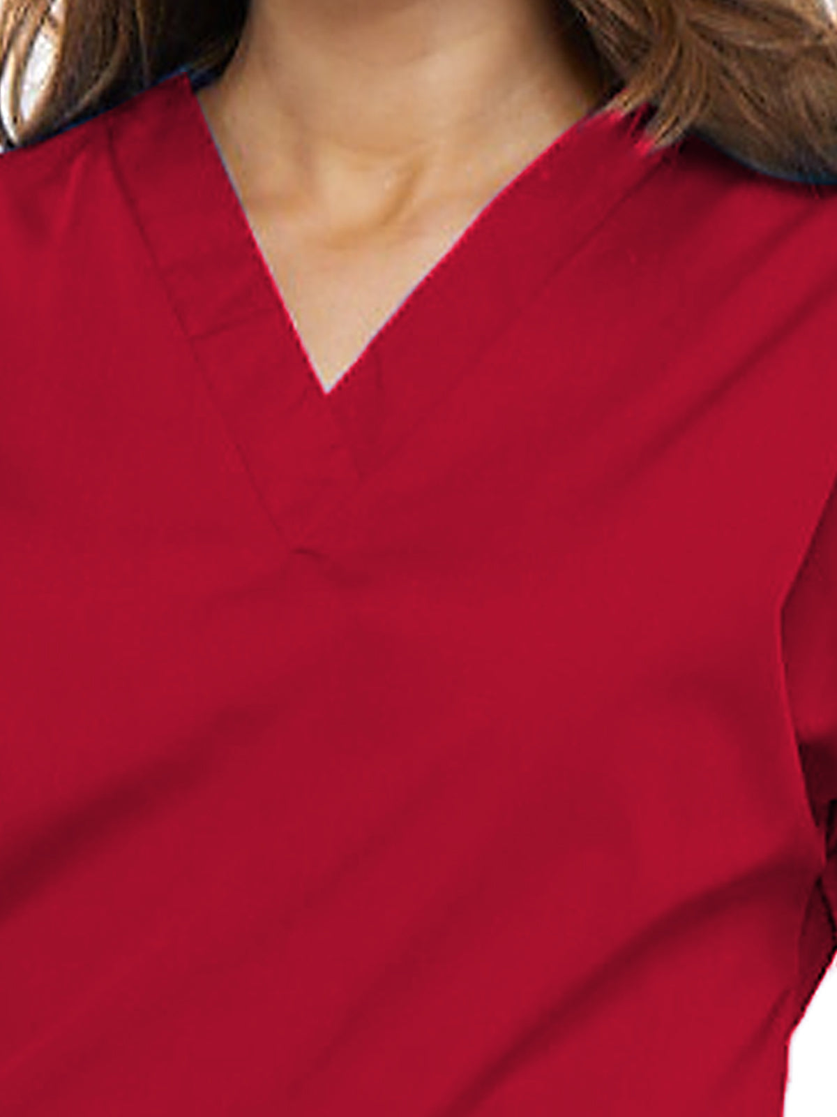 Women's 2-Pocket V-Neck Top - 4700 - Red