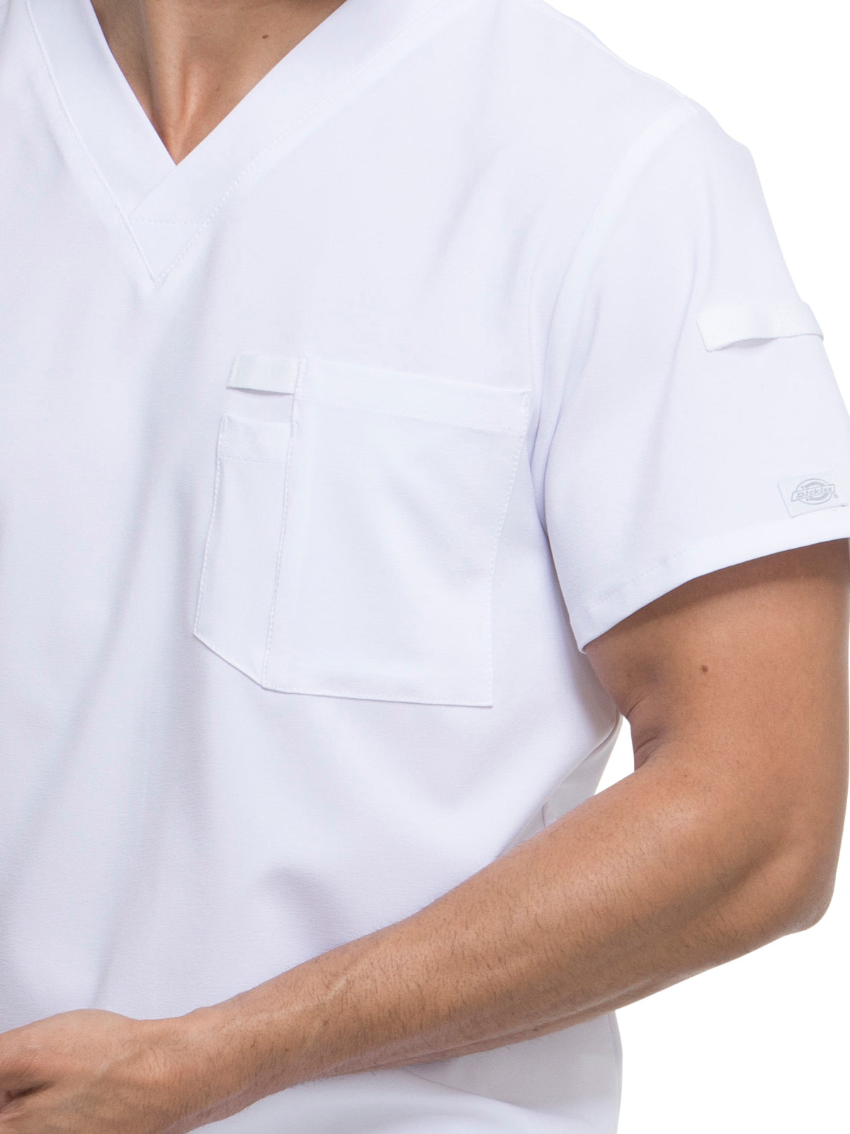 Men's 1-Pocket Tuckable V-Neck Top - DK635 - White
