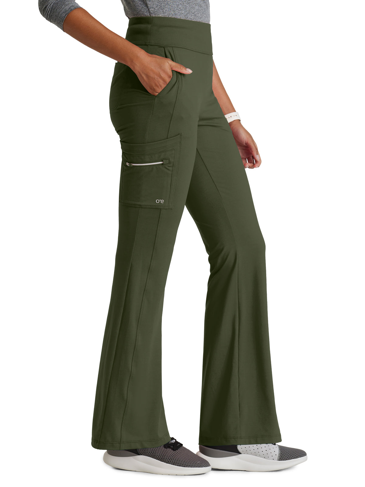 Women's 7 Pocket High-Rise Fit and Flare Scrub Pant