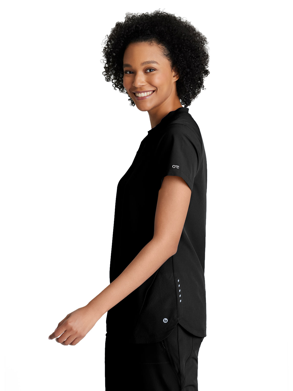 Women's 2 Pocket Banded Zip Collar Flux Scrub Top