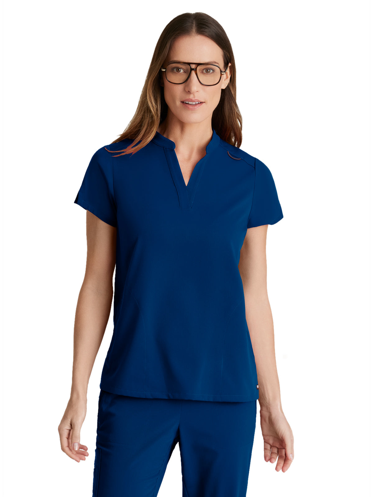 Women's 2 Pocket Banded Collar Avery Scrub Top