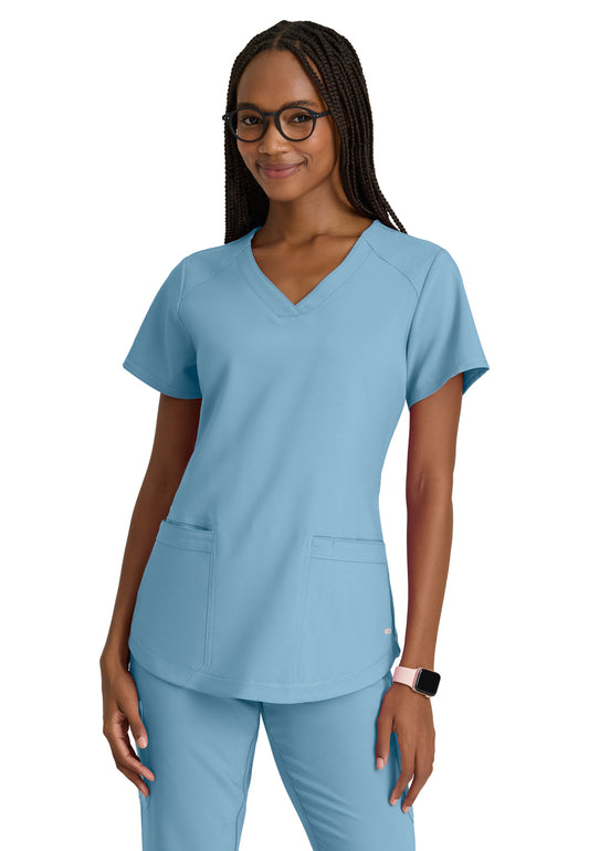 Women's Two-Pocket Piped V-Neck Rhythm Top