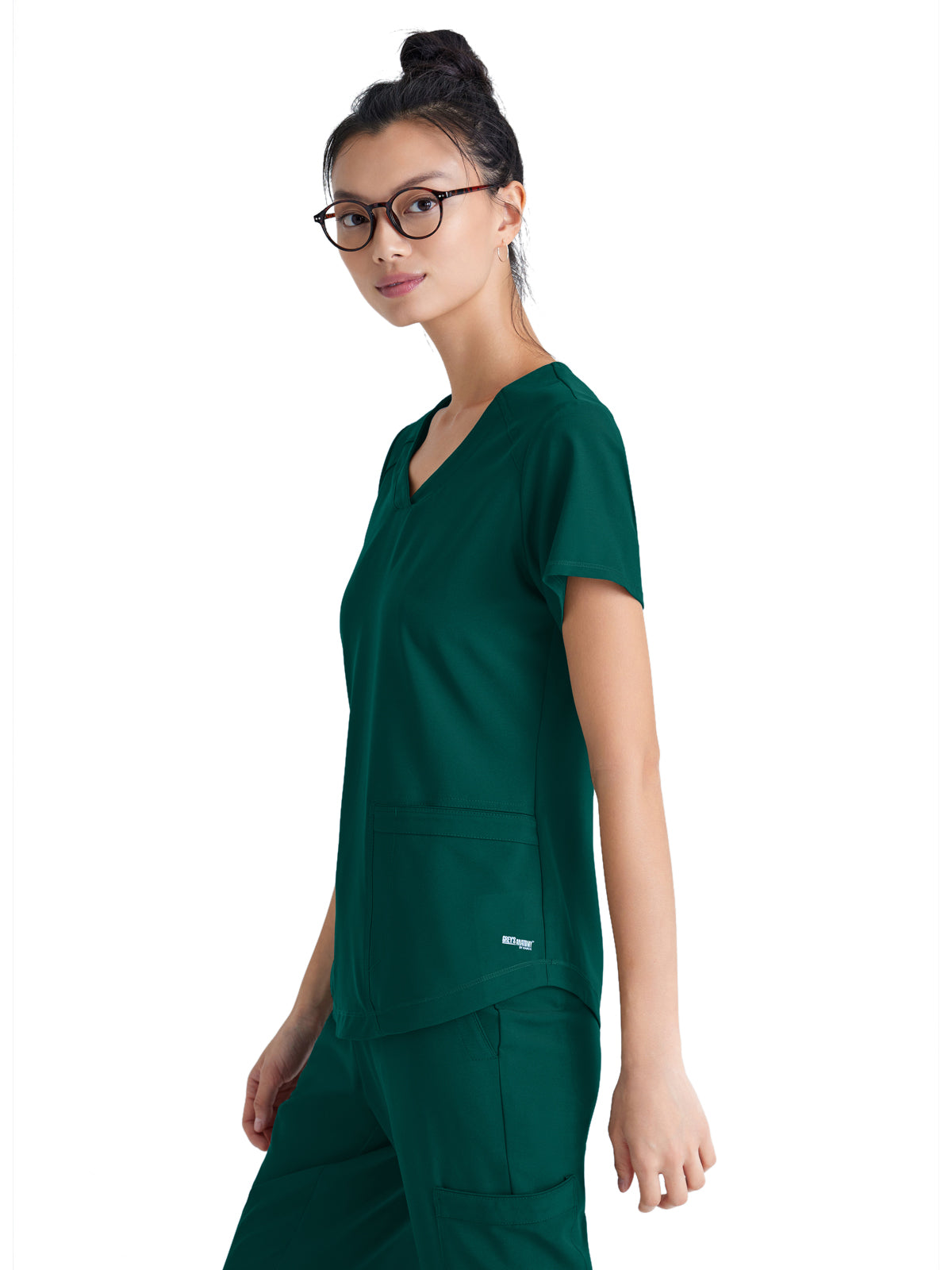 Women's Two-Pocket Piped V-Neck Rhythm Scrub Top