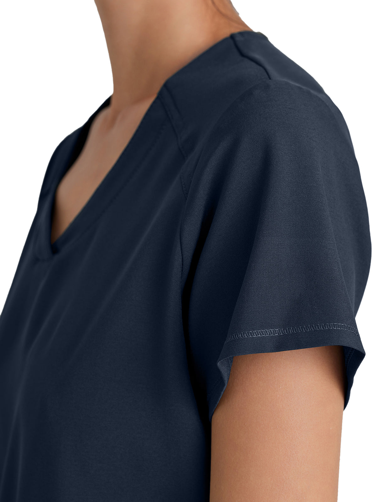 Women's Two-Pocket Piped V-Neck Rhythm Top