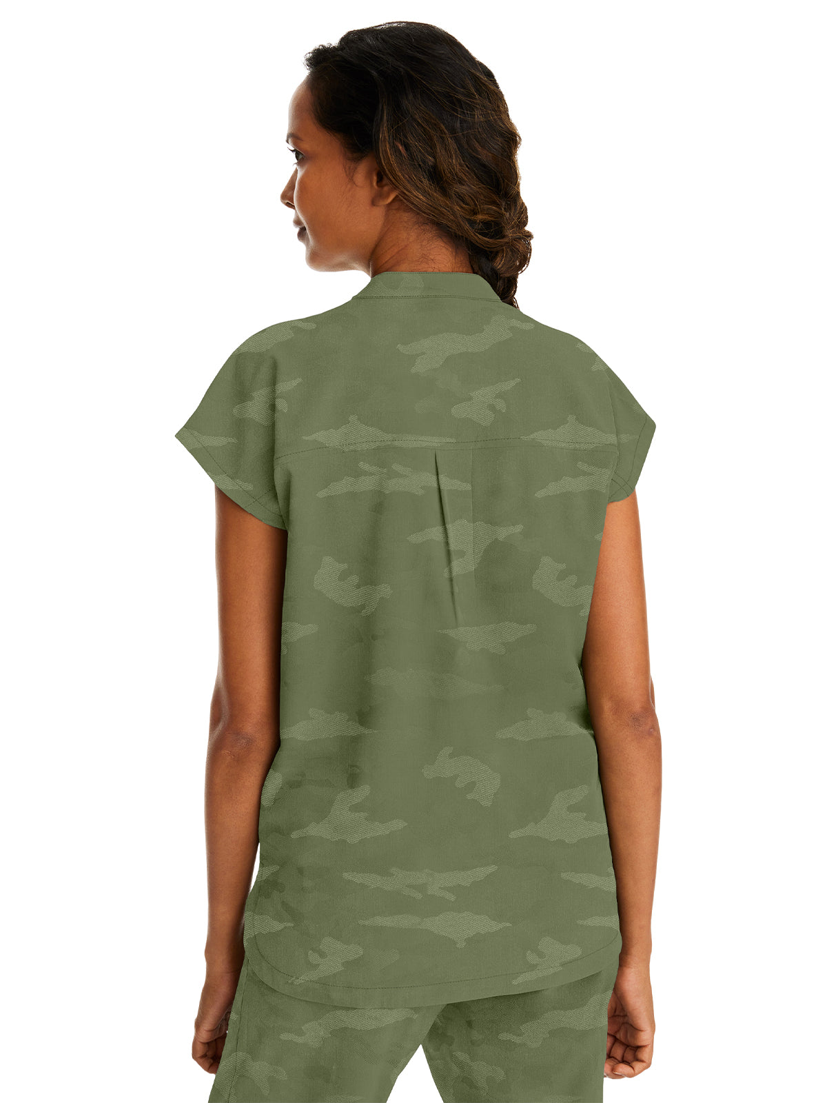 Women's 2-Pocket Journey Camo Mandarin Style Top