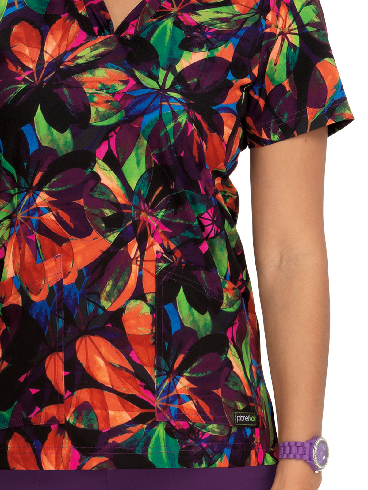 Women's 4-Pocket Stretch Eco-Friendly Print Aria Scrub Top