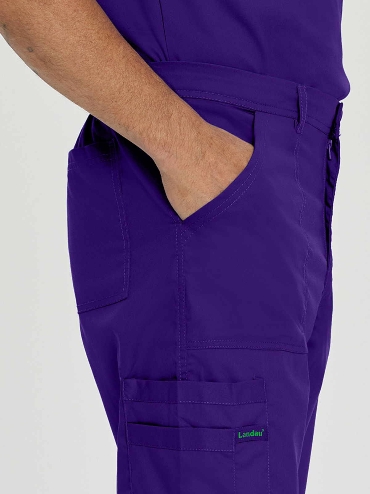 Men's 6-Pocket Straight-Leg Cargo Pant