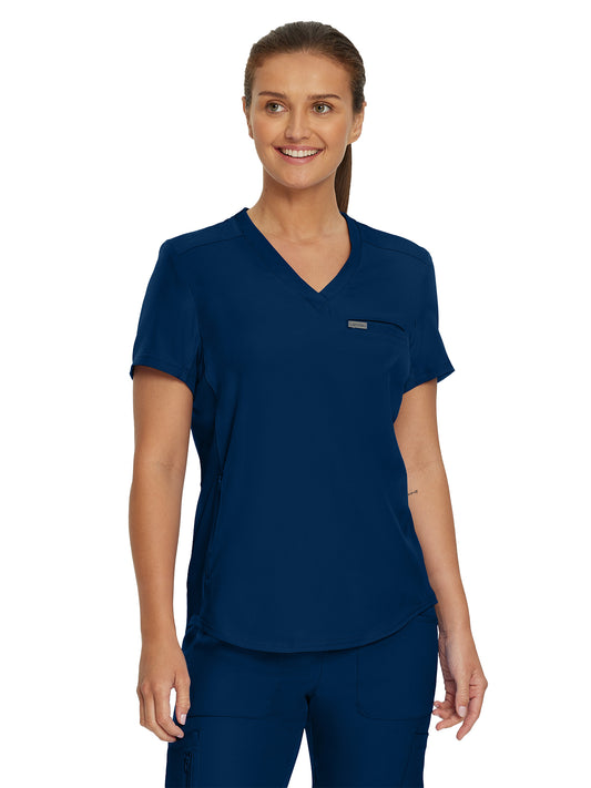 Women's 2-Pocket Shirttail Hemline V-Neck Scrub Top