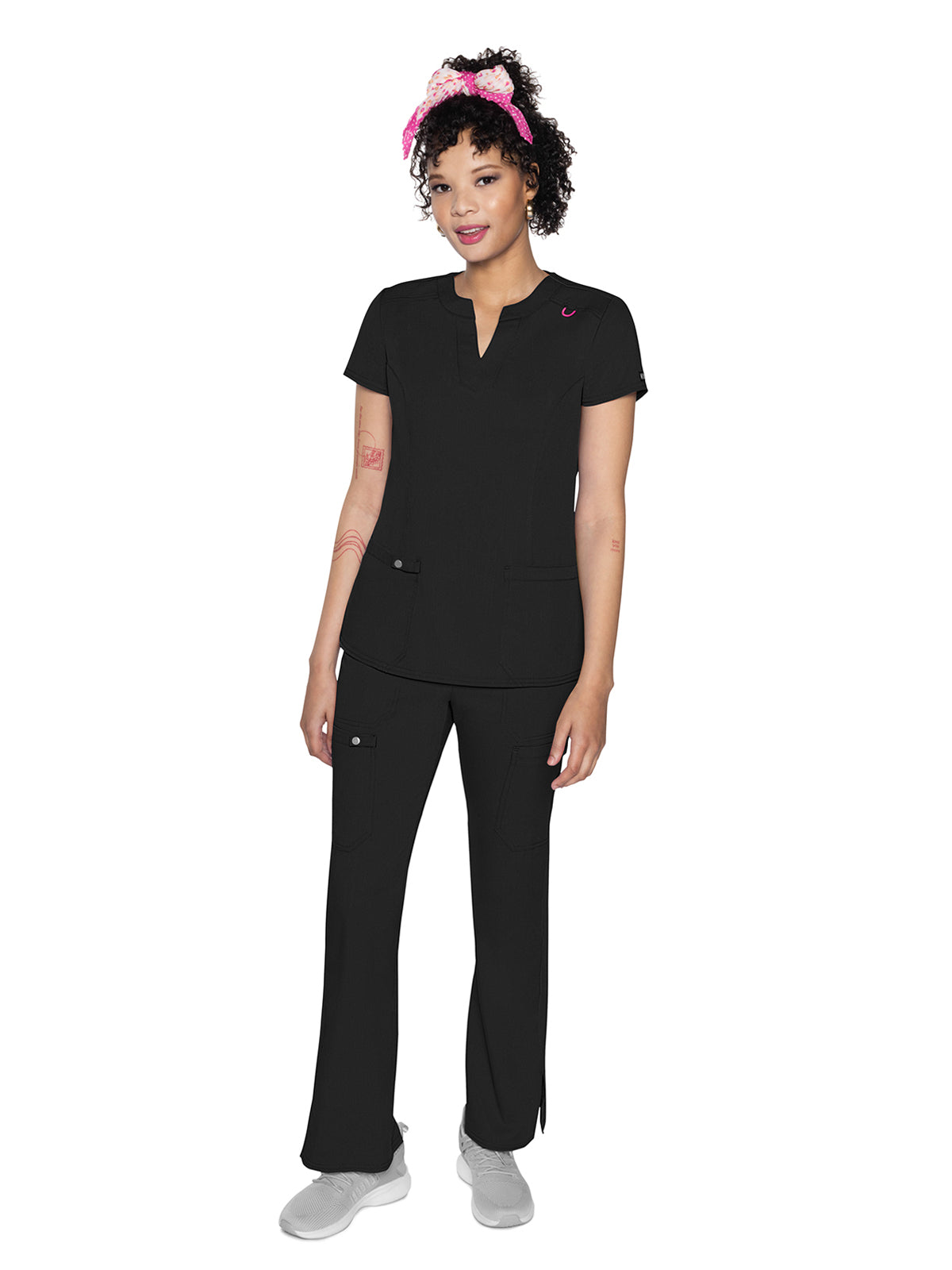 Women's 2-Pocket Round Neck Top