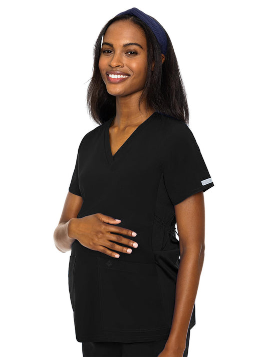 Women's 2-Pocket Maternity V-Neck Top