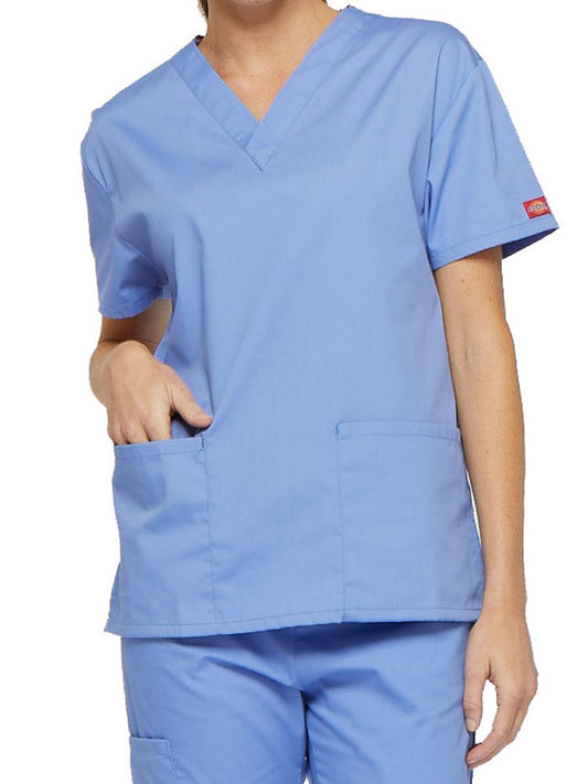 Women's 2-Pocket V-Neck Scrub Top