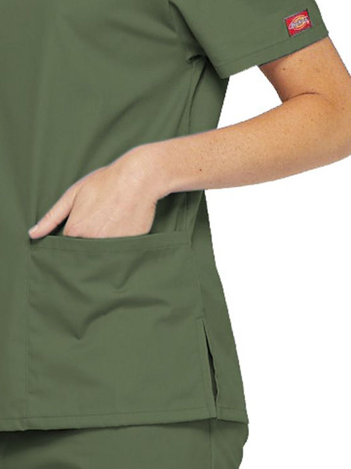 Women's 2-Pocket V-Neck Scrub Top