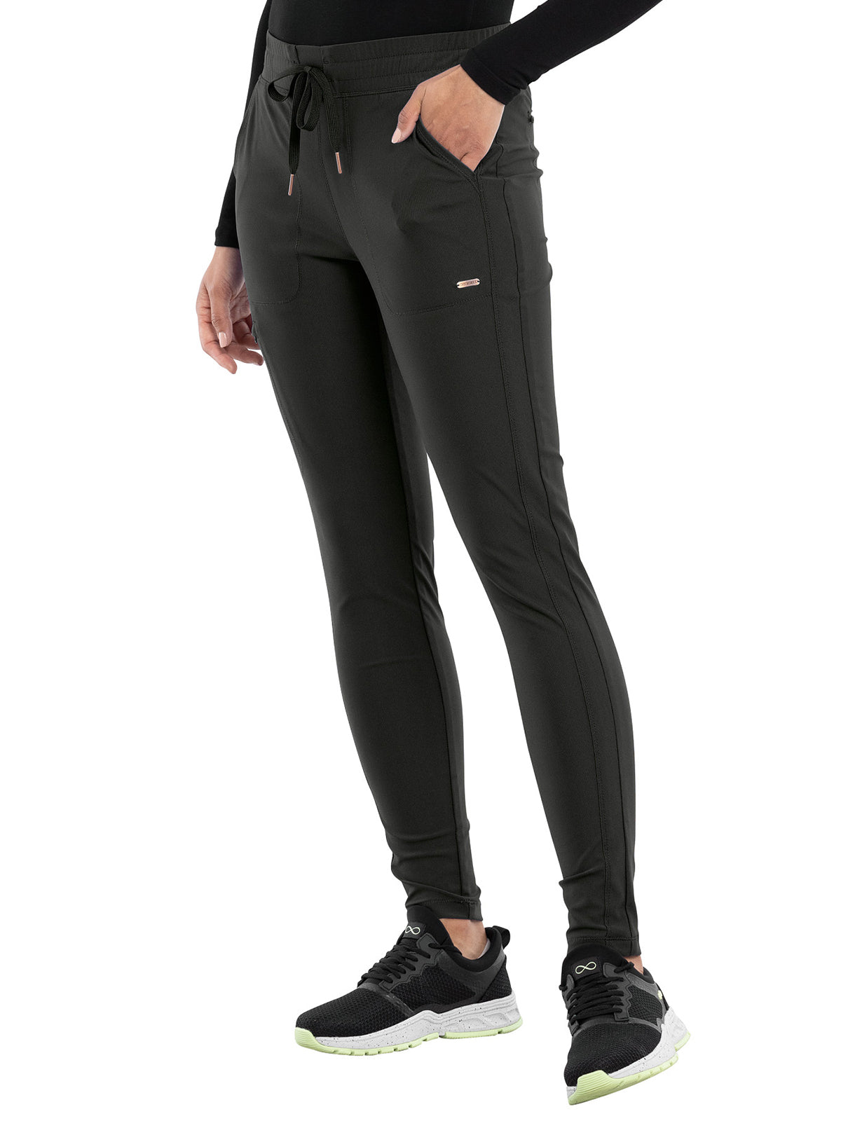 Women's 5 Pocket Tapered Leg Pant