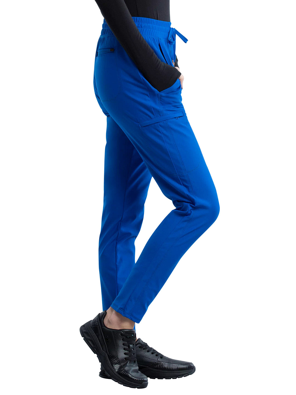 Women's 5 Pocket Tapered Leg Pant