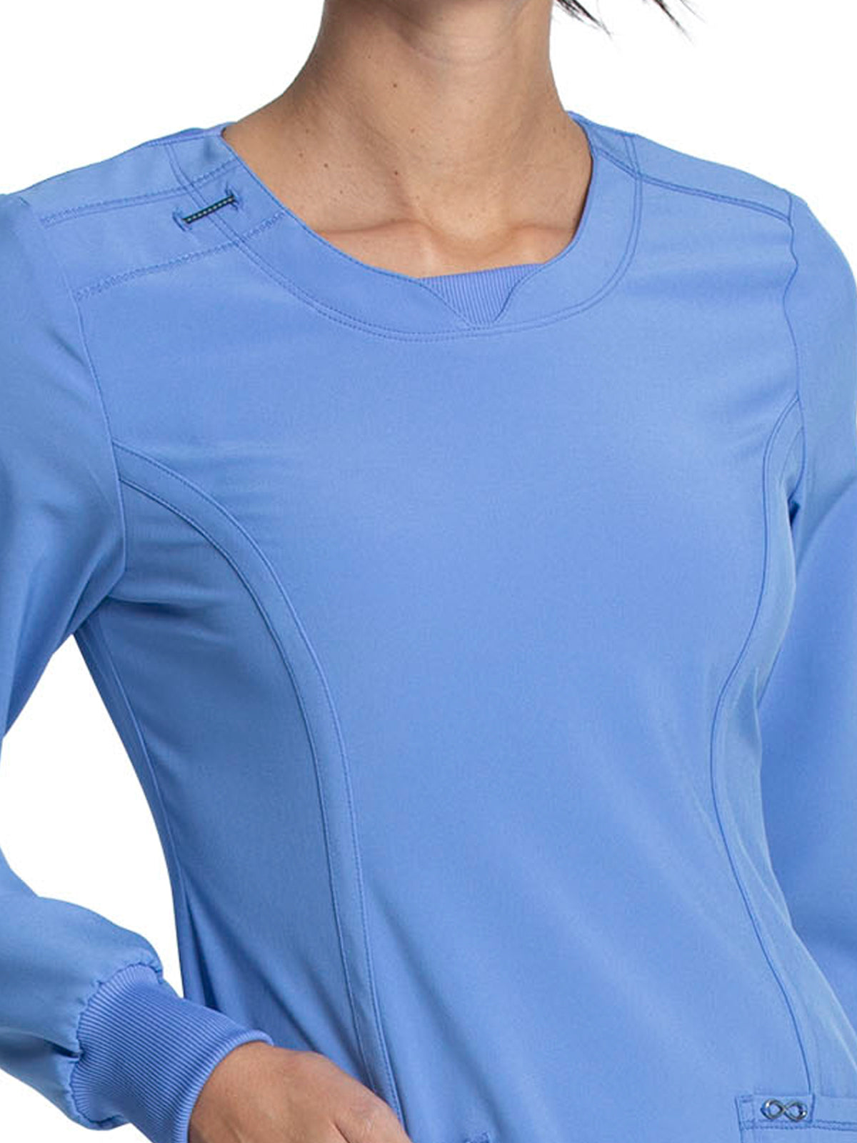 Women's 3 Pocket Long Sleeve V-Neck Top