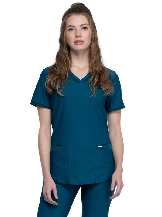 Women's Curved Hemline V-Neck Scrub Top