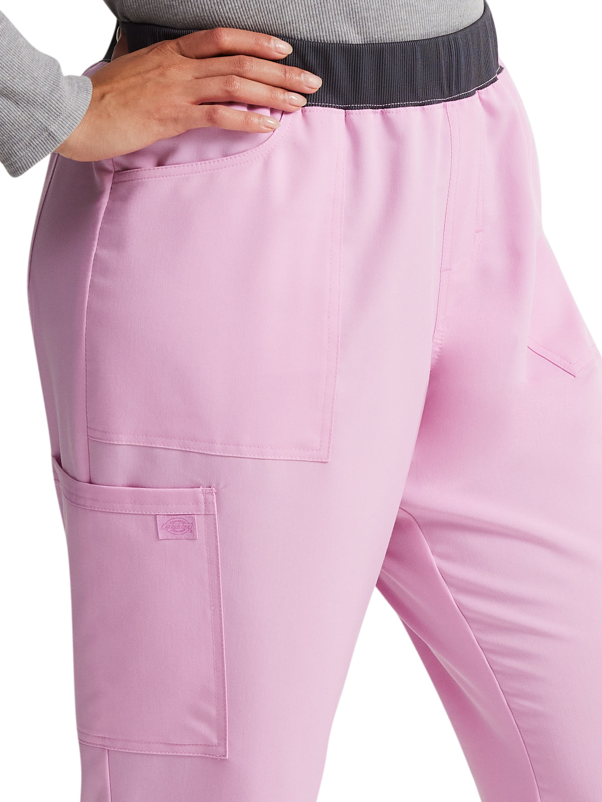 Women's 6-Pocket Mid Rise Tapered Leg Pant