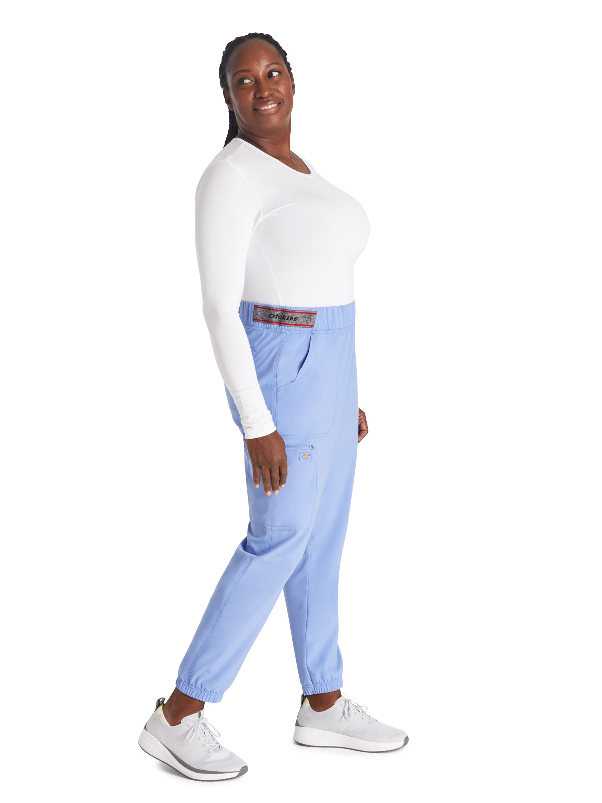 Women's 5-Pocket Tapered Leg Pant