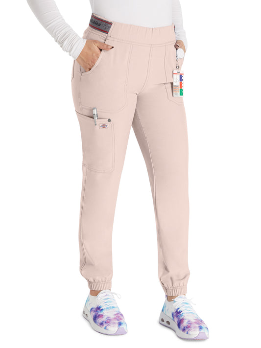 Women's 5-Pocket Tapered Leg Pant