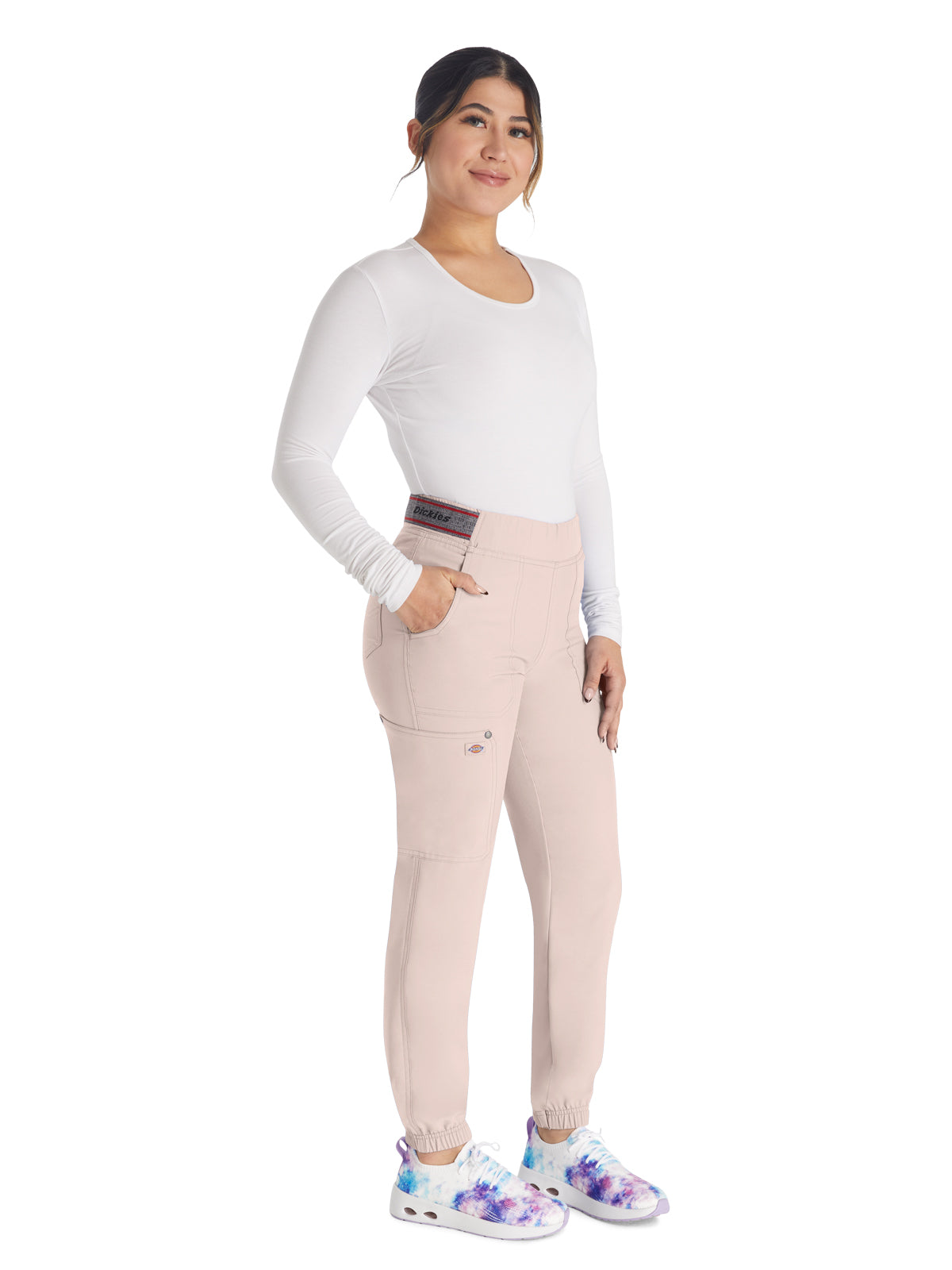 Women's 5-Pocket Tapered Leg Pant