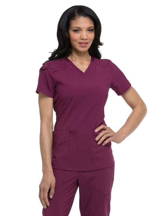 Women's 2-Pocket Contemporary V-Neck Scrub Top