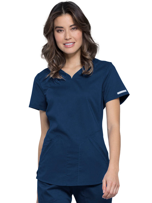 Women's 2-Pocket V-Neck Scrub Top