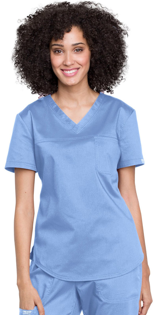 Women's 1-Pocket Tuckable V-Neck O.R. Top