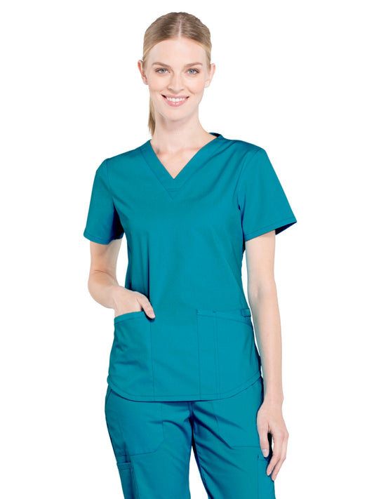 Women's 3-Pocket V-Neck Scrub Top