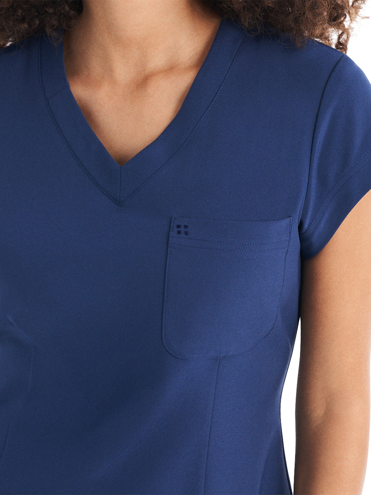 Women's 1-Pocket V-Neck Top