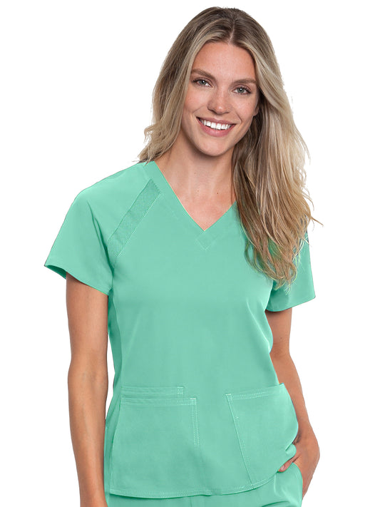 Women's 3-Pocket Classic V-Neck Top